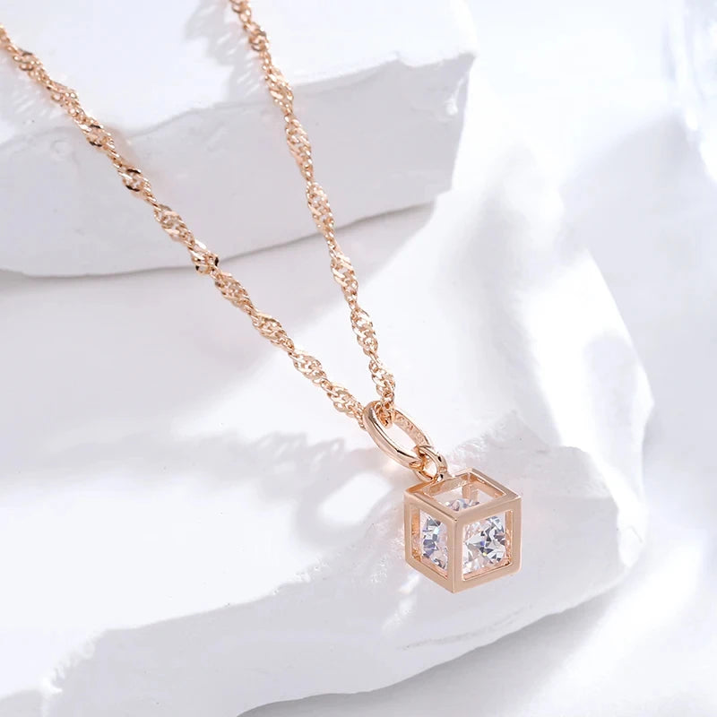 Wbmqda pendant necklace