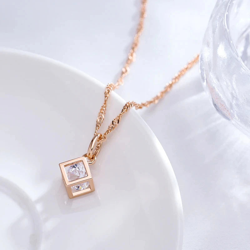 Wbmqda pendant necklace