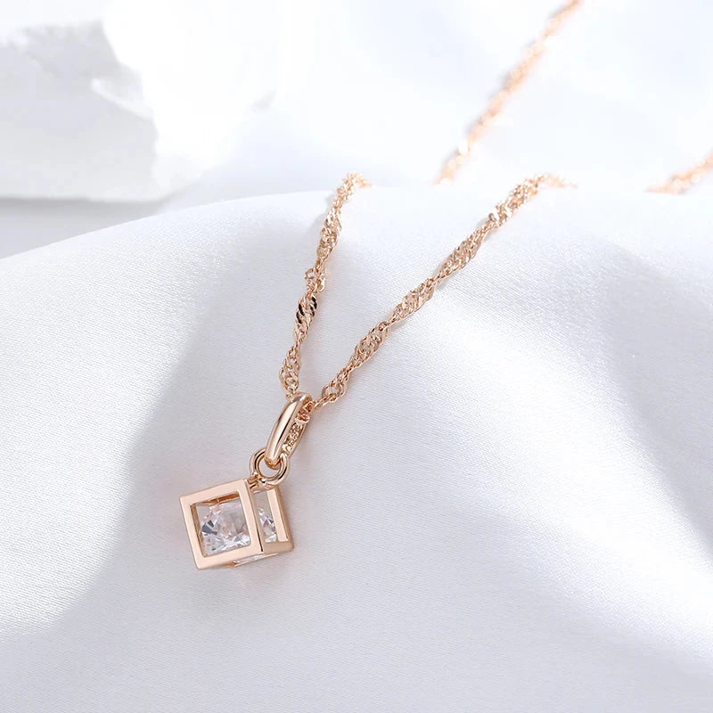 Wbmqda pendant necklace